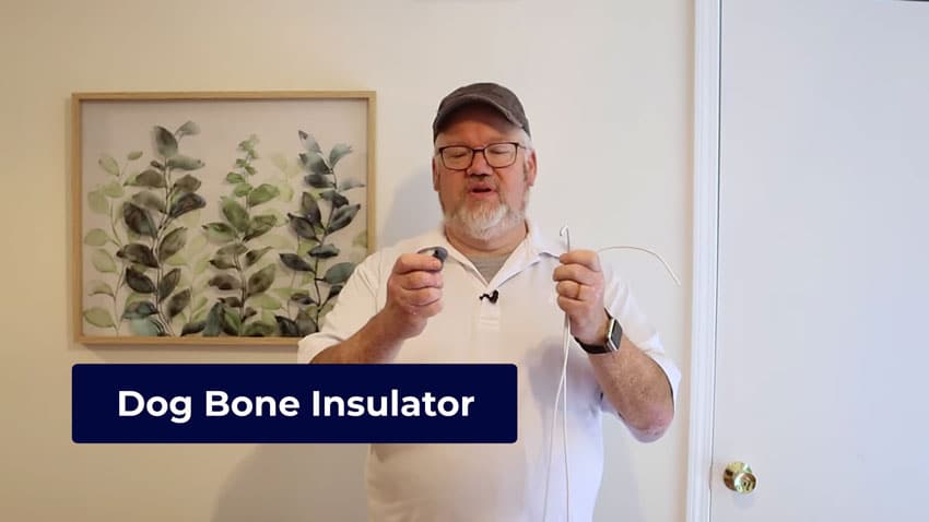 Dog Bone Insulators for Antenna End